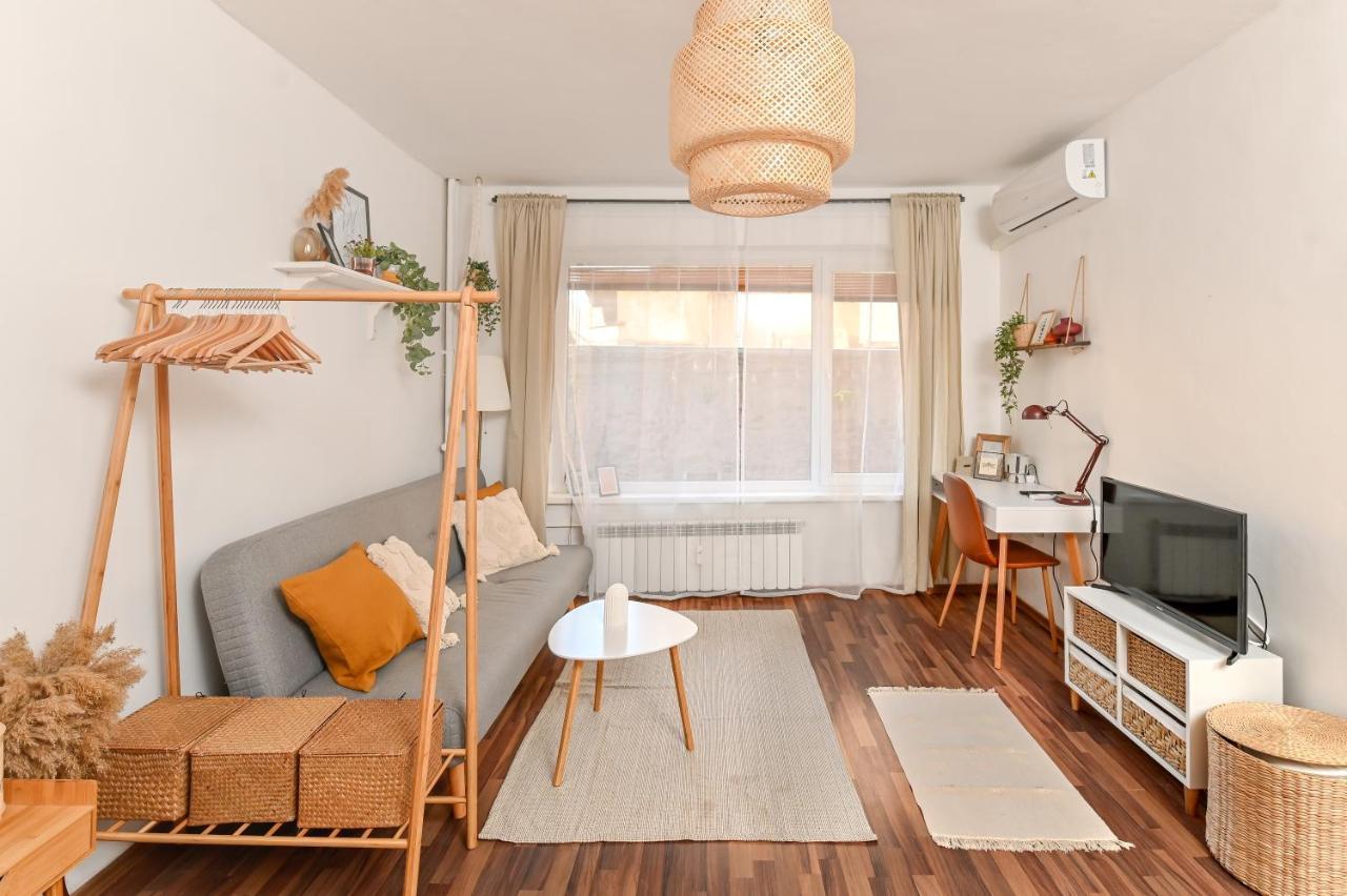 Cosy&Art 1Bd Apartment Next To Slaveykov Square Sofía Exterior foto
